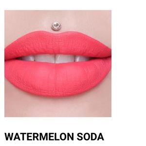 Jeffree Star Cosmetics Bright Pink Liquid Lip
